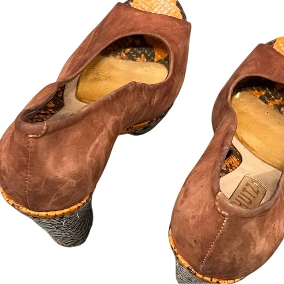 Schutz Cara Raffia High Heel - Picture 8 of 12